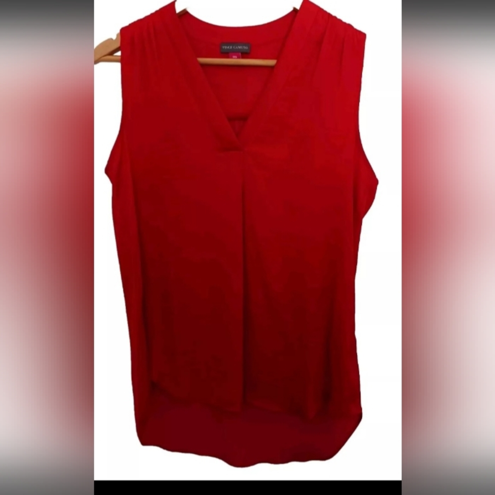 Vince Camuto Sleeveless V Neck Rumple Flowy Blouse, Red, Size XXS ,Career wear